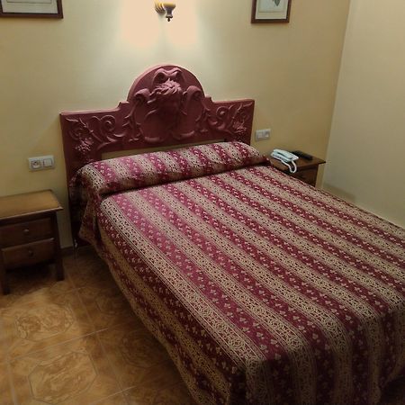 Hotel Hostal Bellido Montilla Zewnętrze zdjęcie