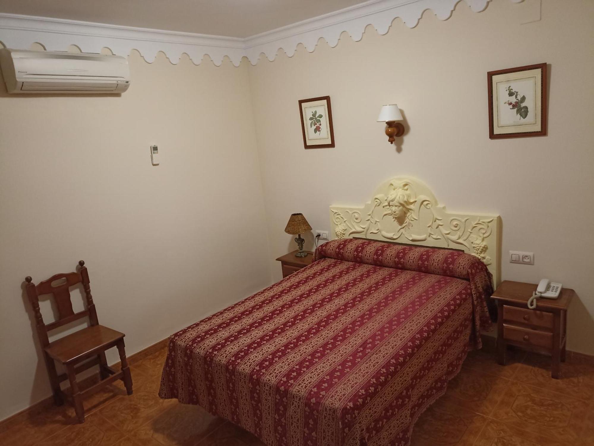 Hotel Hostal Bellido Montilla Zewnętrze zdjęcie